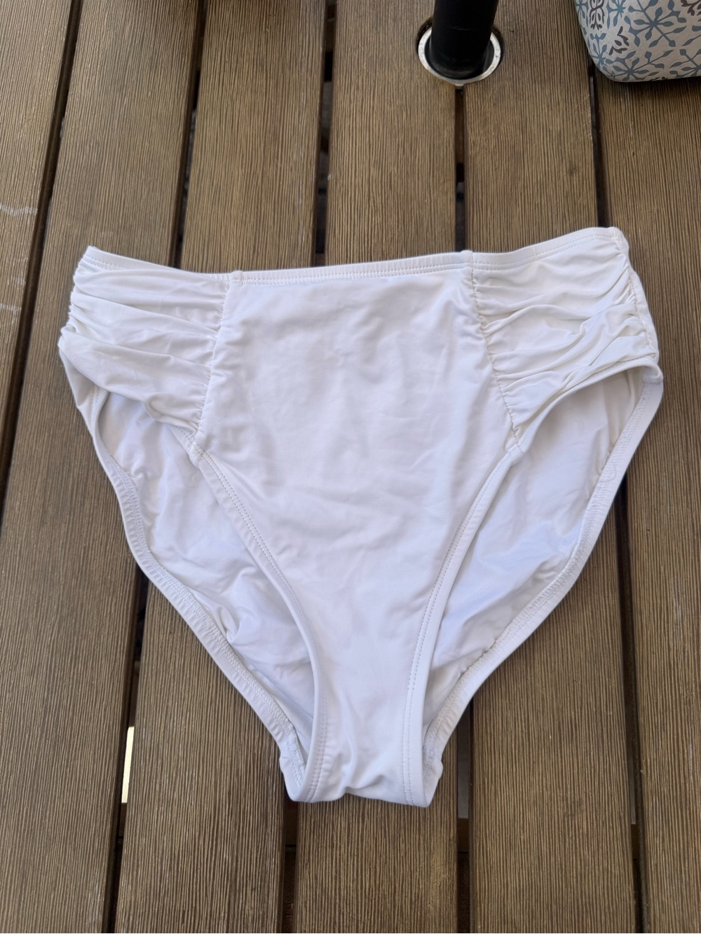 La Blanca White Ruched High Waist Bikini Bottom Size 4